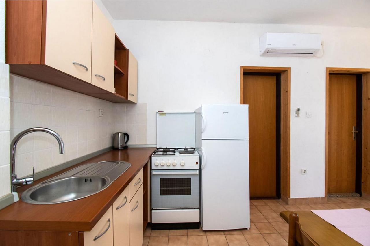 Apartments Crljenko Povljana Dış mekan fotoğraf
