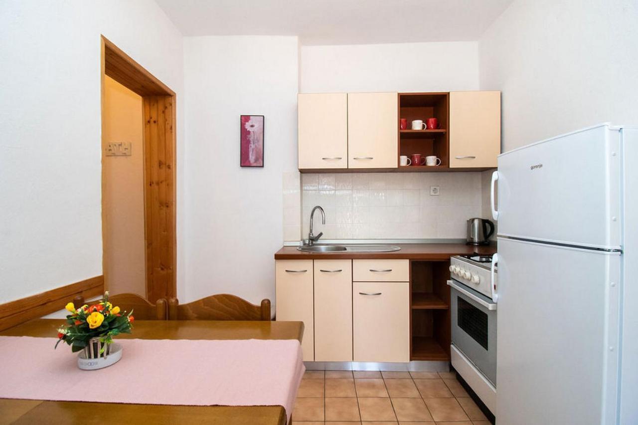 Apartments Crljenko Povljana Dış mekan fotoğraf
