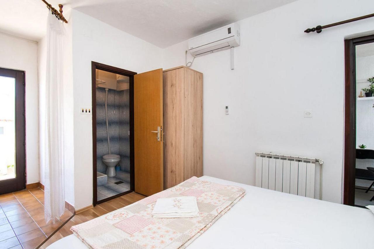 Apartments Crljenko Povljana Dış mekan fotoğraf