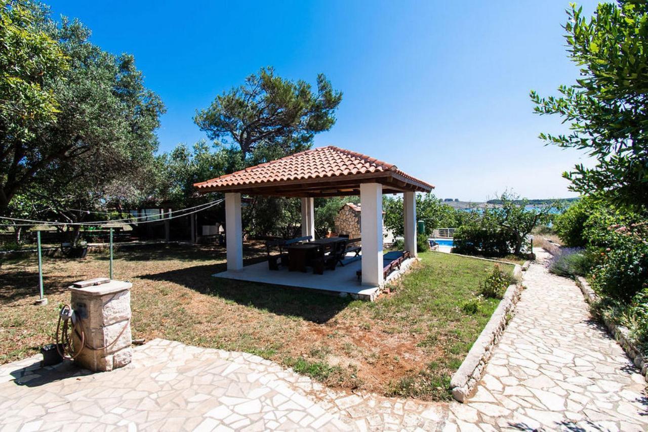 Apartments Crljenko Povljana Dış mekan fotoğraf